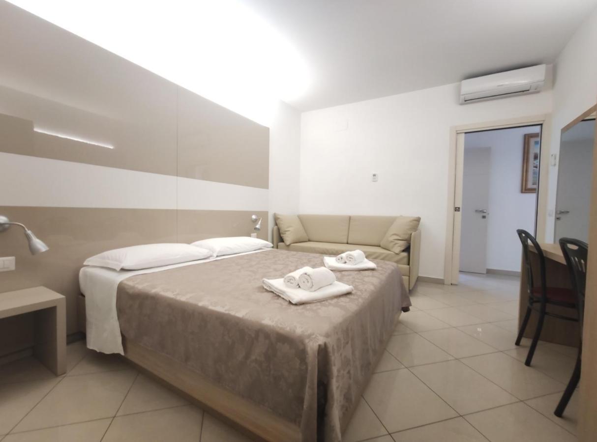 Residence Perla Rimini Eksteriør billede