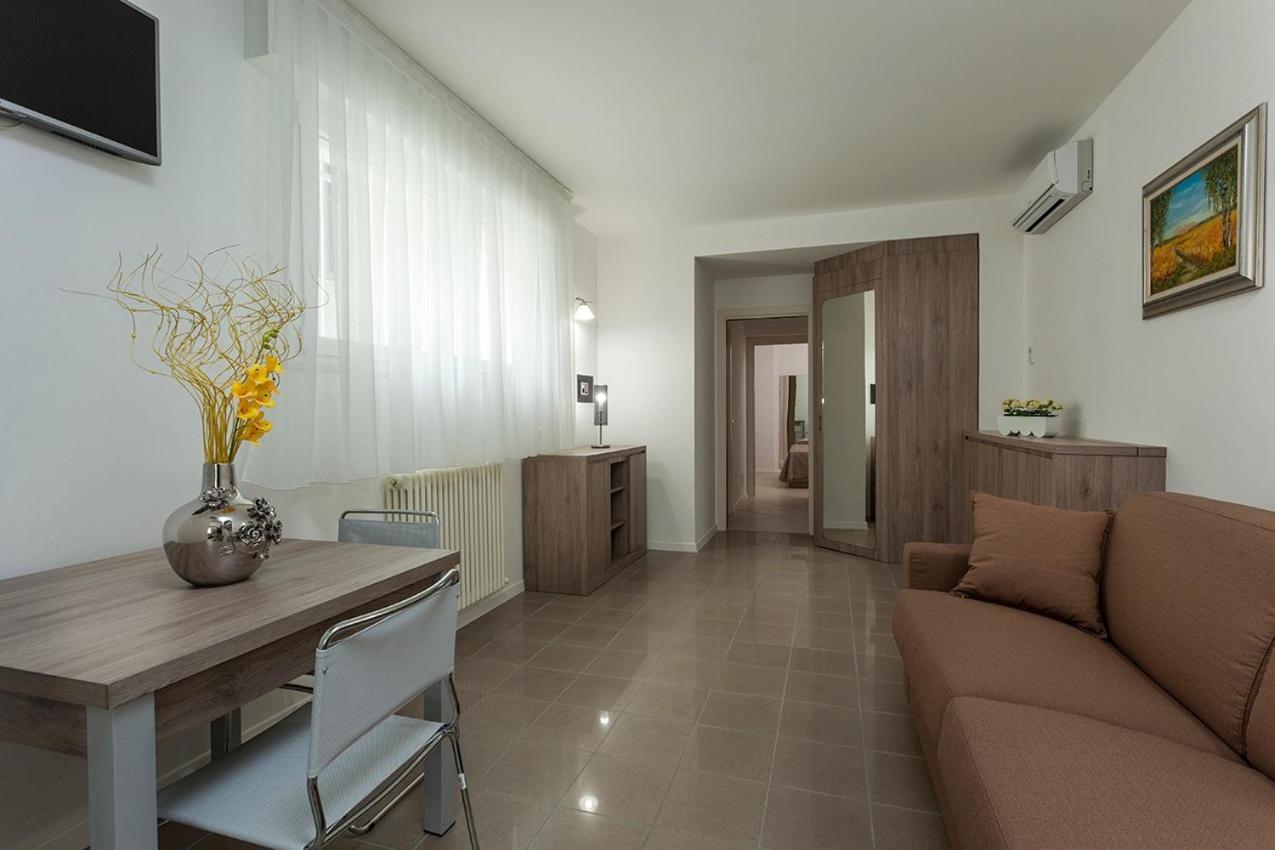 Residence Perla Rimini Eksteriør billede